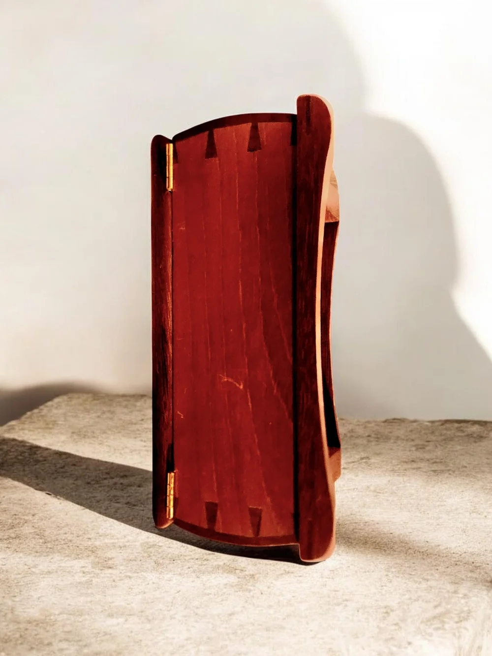 Classic Wooden Humidor Box in Brown